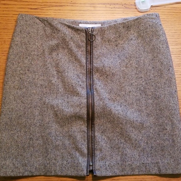 Skirt - Picture 2 of 2